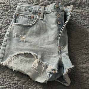 Light Blue Distressed Denim Shorts Levi’s 501, size Waist 32, great condition